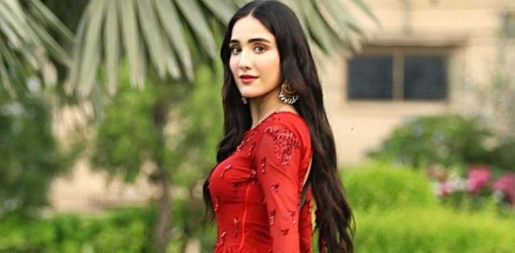 عائزہ اعوان