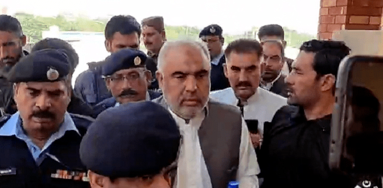 9 مئی واقعات : سابق اسپیکر اسد قیصر 5 روزہ جوڈیشل ریمانڈ پر جیل منتقل