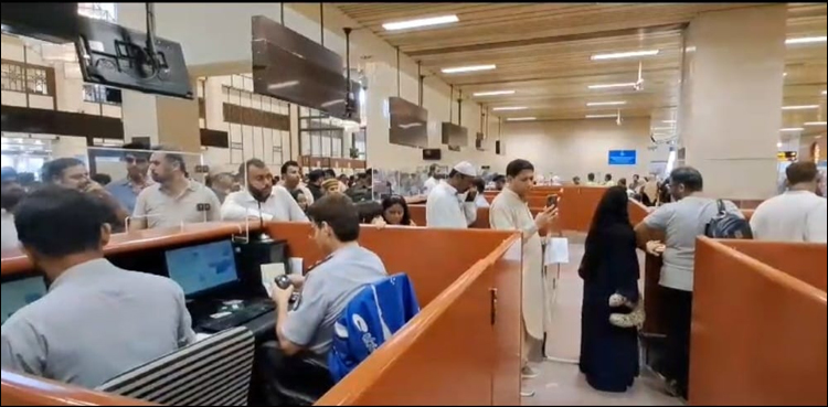 10 ماہ میں ایک کروڑ 60 لاکھ مسافروں کا امیگریشن