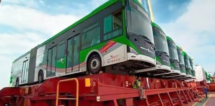 وزیراعلیٰ سندھ کی مداخلت پر کراچی پورٹ پر پھنسی بسوں کیلئے فنڈز جاری