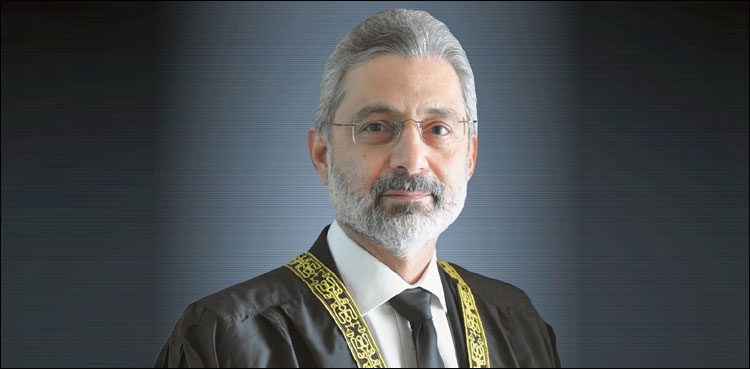 چیف جسٹس نے موسم گرما کی تعطیلات میں ایک ماہ کی کمی کردی
