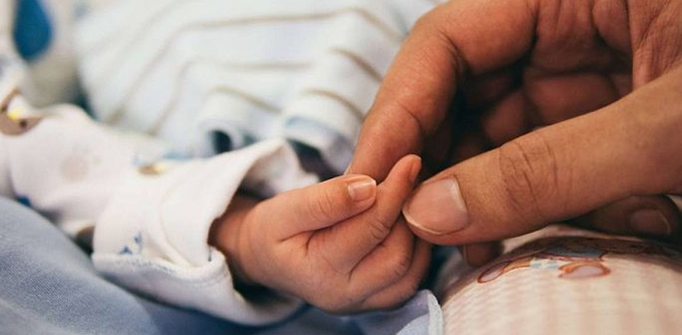 فون کال کے دوران رونے پر ماں نے 2 سالہ بچے کی جان لے لی