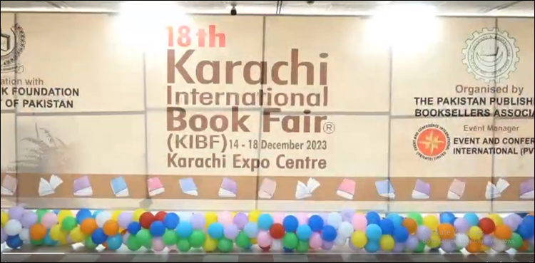 ’’یہ کتابوں کی خوشبو کی آخری صدی ہے‘‘، ’’عالمی کتب میلے نے شہر کو ہلا کر رکھ دیا‘‘