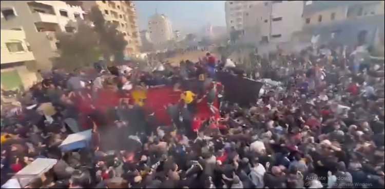 غزہ میں فلسطینیوں کو قحط نے آ گھیرا، تھامس وائٹ نے دل دہلا دینے والی ویڈیو شیئر کر دی