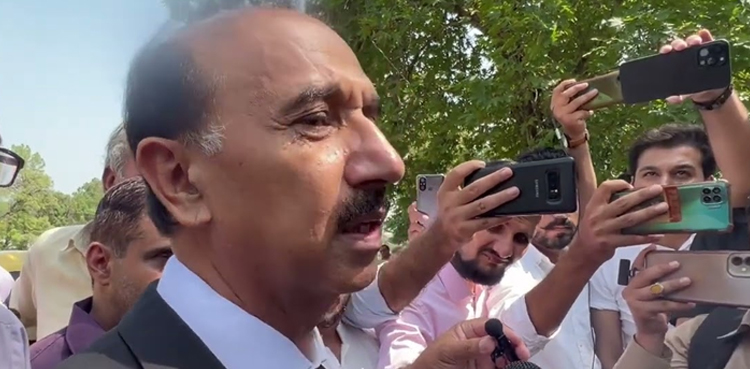 بانی  پی ٹی آئی اب پارٹی کے چیئرمین نہیں رہے ، وکیل شعیب شاہین