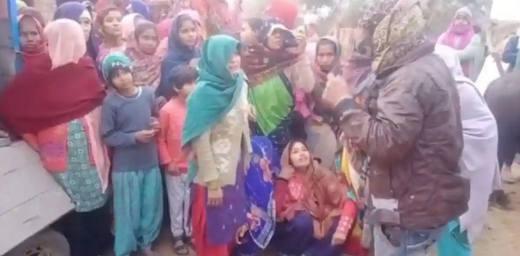 3 سالہ بچی کو گلا کاٹ کر قتل کر دیا گیا