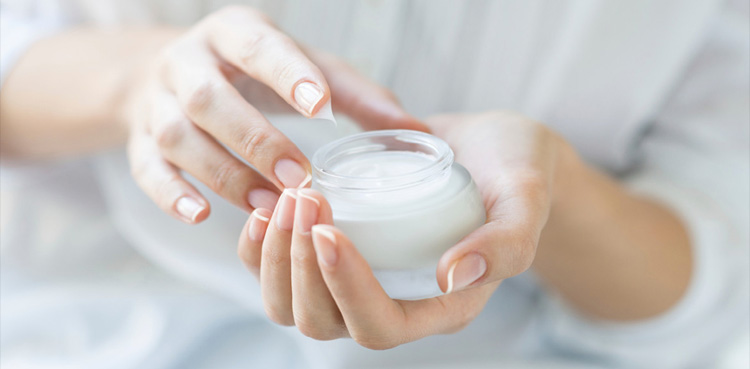 گوری رنگت والی کریمیں کس مہلک بیماری کا سبب ہیں؟ ہولناک انکشاف