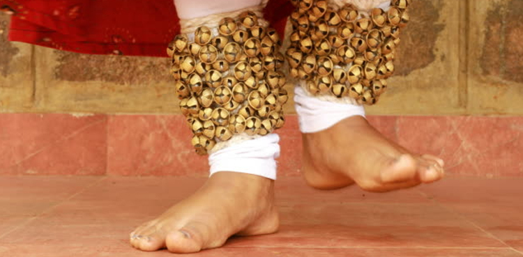 14 سالہ رقاصہ کو ملزمان نے اجتماعی جنسی زیادتی کا نشانہ بنا دیا