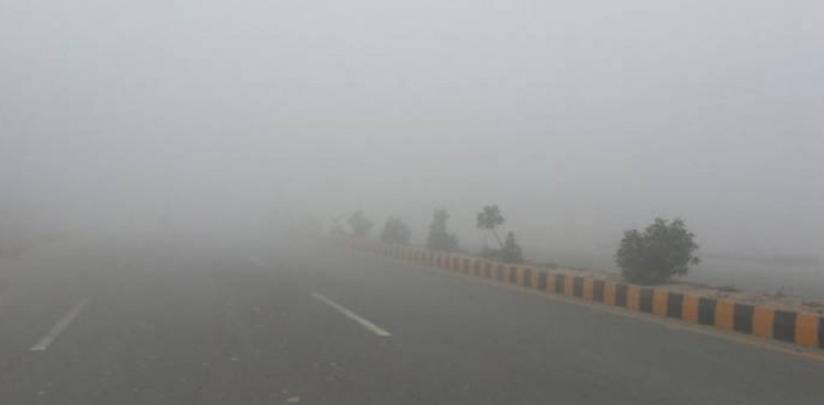 پنجاب میں دھند کے ڈیرے، موٹر ویز کے متعدد سیکشنز بند