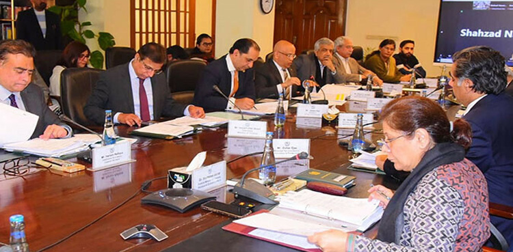 آئی ایم ایف شرائط، وفاقی کابینہ نے گیس کی قیمتوں میں اضافے کی منظوری دیدی