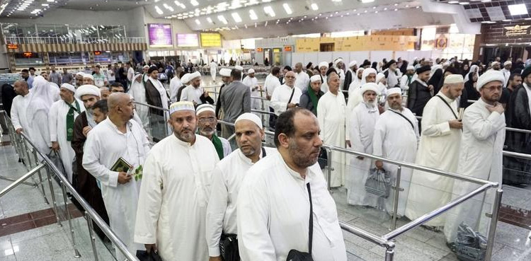عمرہ پر جانے والوں کی پریشانی میں اضافہ ہوگیا