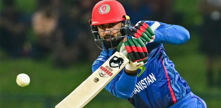 محمد نبی، شکیب الحسن کو پیچھے چھوڑتے ہوئے نمبر ون آل راؤنڈر بن گئے