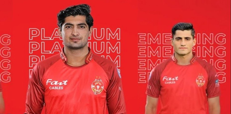 فرنچائز کرکٹ: تاریخ میں پہلی بار سگے بھائیوں نسیم، عبید نے بولنگ کا آغاز کیا