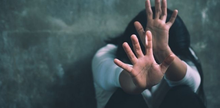 بھارت: 70سالہ شخص نے 6 سال کی بچی کو بھی نہ بخشا