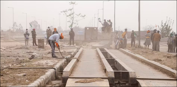 بھارتی کسانوں نے حکومت کا امدادی قیمت کا معاہدہ مسترد کر دیا
