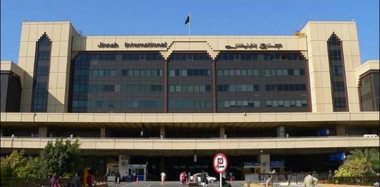 کراچی ایئرپورٹ سے سنگین مقدمات اور جعلی ویزے میں مطلوب 4 ملزمان گرفتار