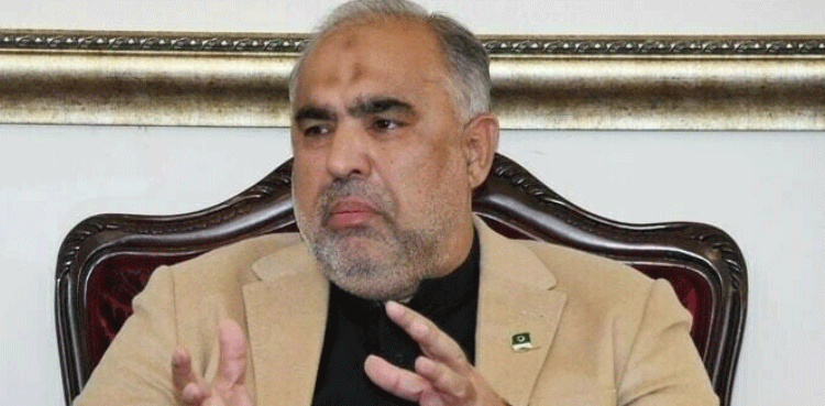 اسد قیصر نے چاروں صوبوں سے وکلا کو  اکٹھا ہو کرتحریک چلانے کا کہہ دیا