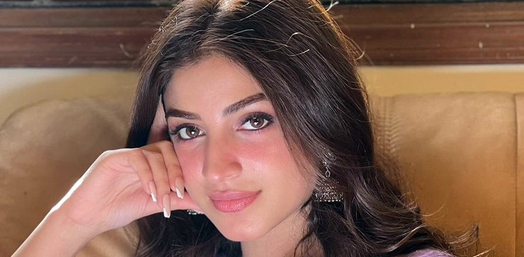 کنزہ ہاشمی اداکارہ کیسے بن گئیں؟ اہم انکشاف