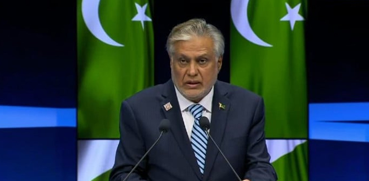 پاکستان میں ایکس کی بندش پر اسحاق ڈار کی  نرالی منطق