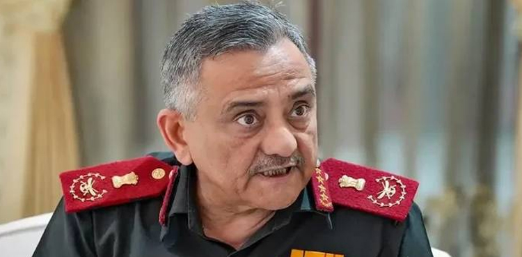 معاشی مسائل کے باوجود پاکستانی فوج ہمارے لیے خطرہ بنی ہوئی ہے، بھارتی جنرل کا اعتراف