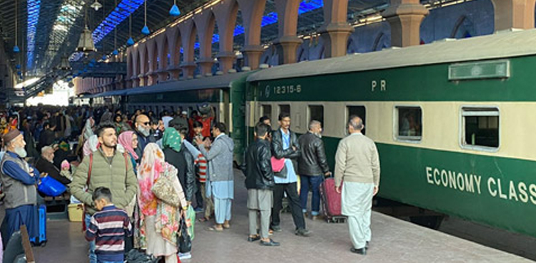 عید الفطر : پاکستان ریلوے کا مسافروں کے لئے بڑا اعلان
