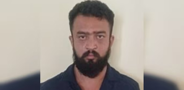 بیٹے کی والدین کو قتل کرنے کی سپاری، اجرتی قاتلوں نے کیا کیا؟