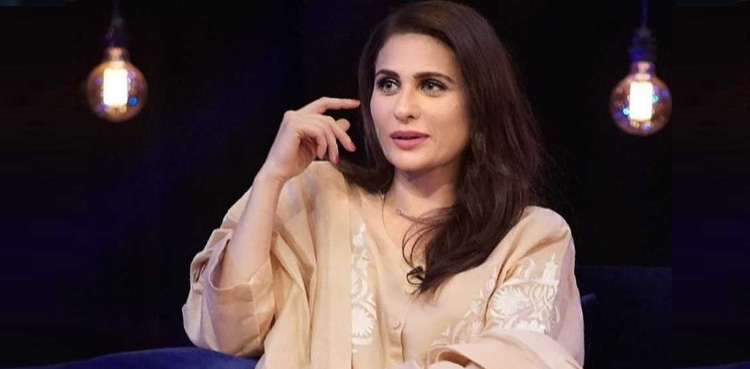 نوشین شاہ