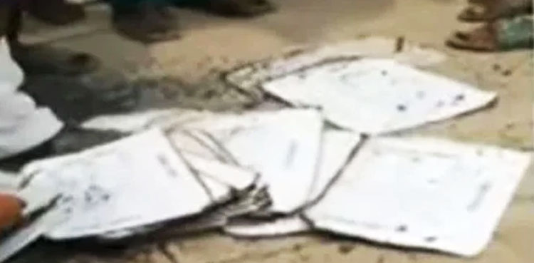 شمالی وزیرستان: نامعلوم افراد نے نویں، دسویں کے حل شدہ پرچے جلا ڈالے