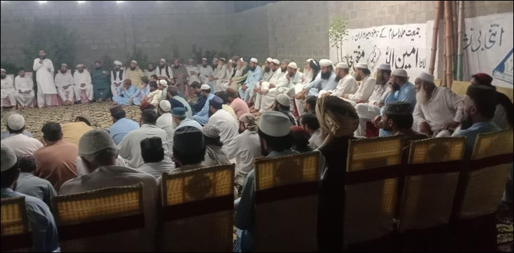 ڈکیتی میں ملوث شخص کو اپنے قبرستان میں دفن نہ ہونے دیا جائے، محسود قبائل کا بڑا جرگہ