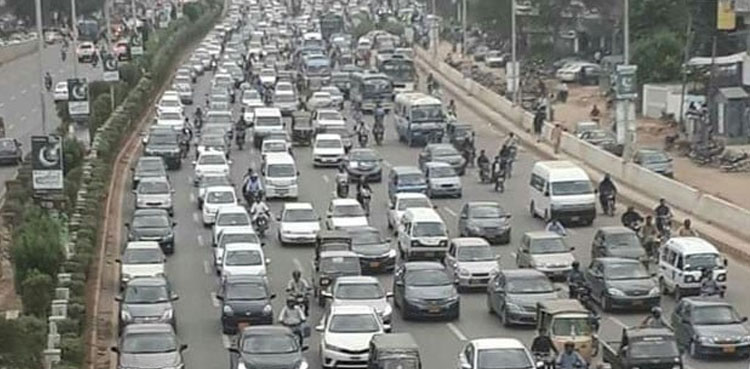 شارع  فیصل سمیت متعدد شاہراہوں کو ٹریفک کیلئے کھول دیا گیا