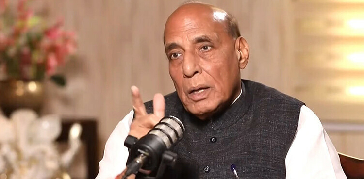 بھارتی وزیر دفاع  کا مزید شہریوں کو نشانہ بنانے کا دعویٰ ،  پاکستان کی بھارت کو وارننگ