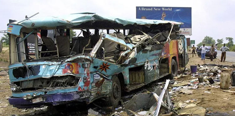 نائیجیریا میں خوفناک بس حادثہ، 16 افراد جان سے گئے