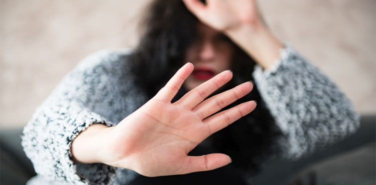 خاتون کے سسرالیوں نے اسے 8 لاکھ روپے میں فروخت کردیا