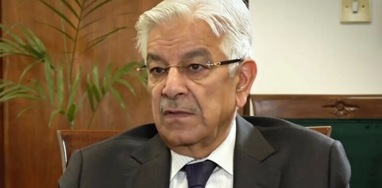 قمر زمان کائرہ  نے وزیر دفاع کے آئینی پگھلاؤ کے بیان کو درست قرار دے دیا