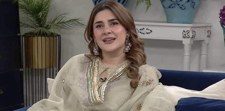 کبریٰ خان نے پاکستانی مردوں کو اہم مشورہ دیدیا
