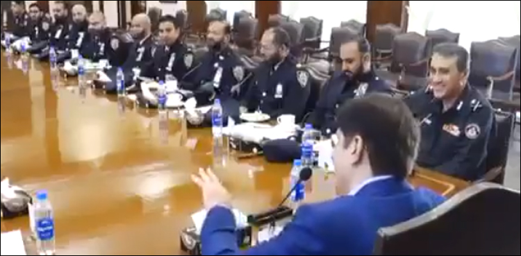 نیویارک اور کراچی میں کافی مماثلت ہے، نیویارک پولیس ڈپارٹمنٹ