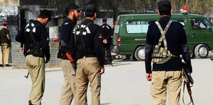 کوئٹہ میں 4 دہشتگردوں کی پولیس پر فائرنگ، جوابی کارروائی تمام حملہ آور ہلاک
