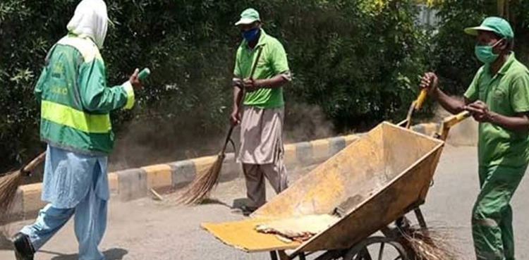 عوام کے لئے نئی مشکل ،  گھروں پر صفائی ستھرائی  کے چارجز لگانے کا فیصلہ