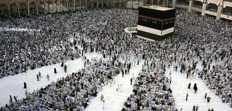 پاکستانی عازم حج کو نابینا ہونے سے بچا لیا گیا