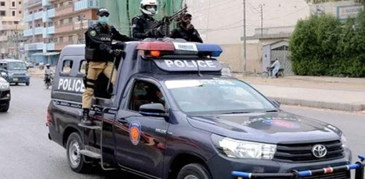 کراچی میں 3 مبینہ پولیس مقابلے، 4 ڈاکو گرفتار ایک ہلاک
