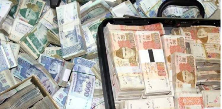سرکاری مال خانے سے چوری ہونے والی رقم کی ہیرپھیر میں پولیس اہلکار ملوث نکلے