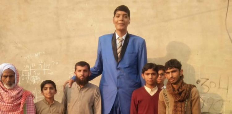 پاکستان کے طویل القامت شخص ضیا رشید انتقال کر گئے