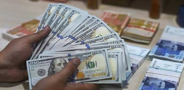 کراچی : کرنسی کی غیرقانونی خرید و فروخت میں ملوث گروہ  گرفتار، 10 ہزار امریکی ڈالر برآمد
