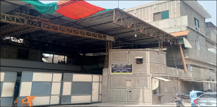آٹے کے بڑے بحران کا خدشہ، کراچی کی 95 فلور ملوں نے گندم کی واشنگ بند کر دی