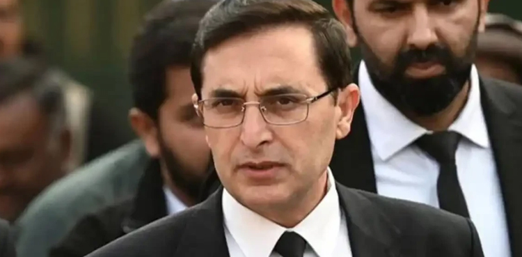 بیرسٹر گوہر کی گرفتاری ، اسلام آباد پولیس کا مؤقف سامنے آگیا