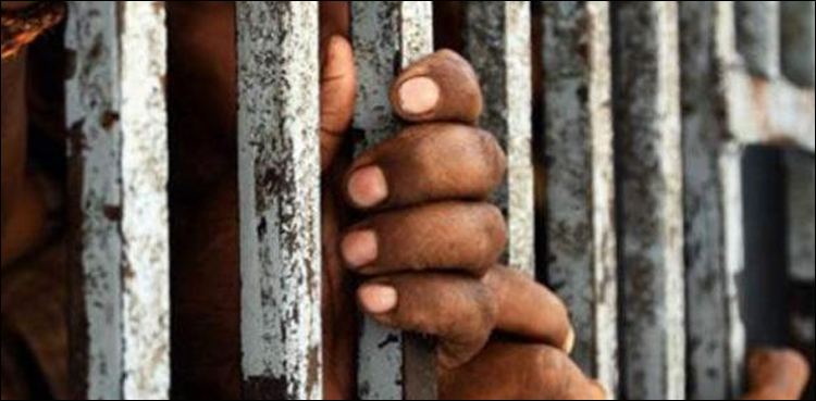دکی سب جیل سے 3 خطرناک قیدی فرار، پولیس اہلکاروں کے خلاف مقدمہ درج