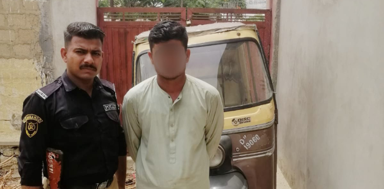 پولیس نے کروڑوں مالیت کی منشیات اسمگل کرنے کی کوشش ناکام بنادی