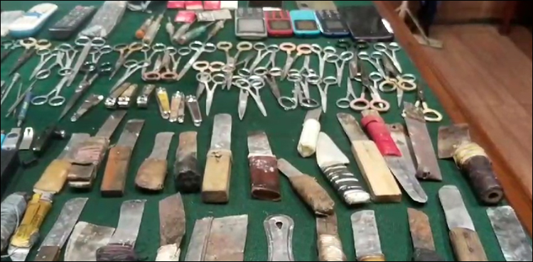 سندھ کی جیلوں میں موبائل فون سمیت دیگر چیزوں کے استعمال کا سوال درست ثابت