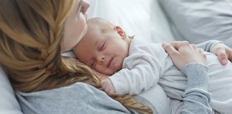 کیا مہنگے فارمولا مِلک مضر صحت ہیں؟ حقیقت سامنے آگئی