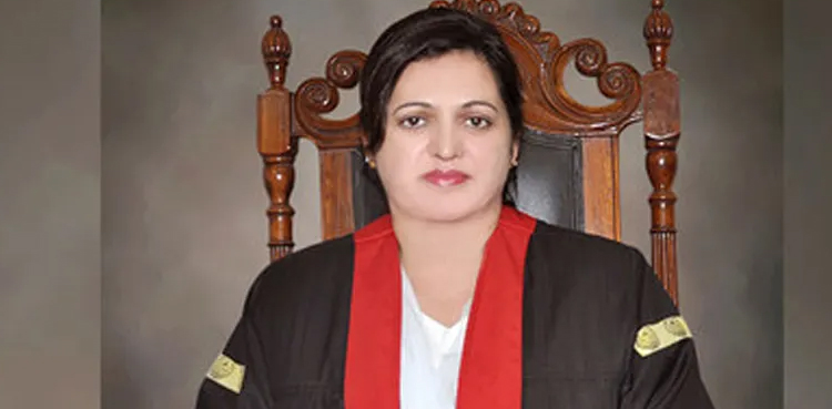 ٹوئٹر ایکس دنیا بھر کے ملکوں میں شکایت پر جوابدہ ہے پاکستان میں کیوں نہیں؟ چیف جسٹس عالیہ نیلم  کا سوال